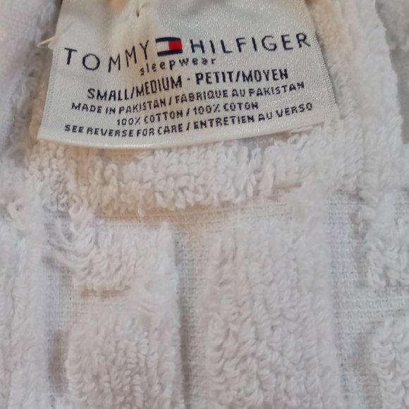 Tommy Hilfiger Sleepwear Women’s Terry Shower Wrap Swim Cover - Picture 7 of 7